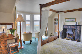 Room 4